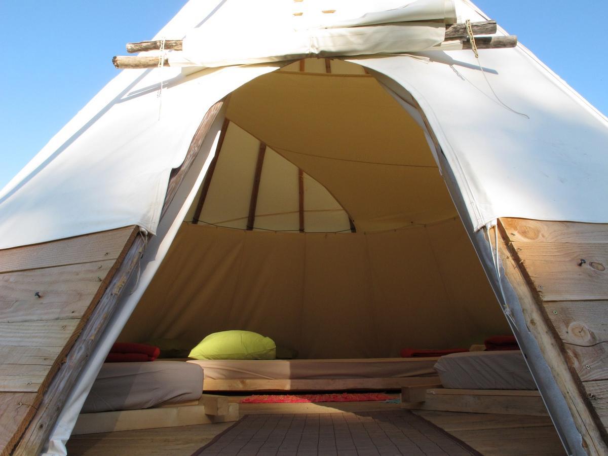 Village Tipi Ла-Фекла Экстерьер фото